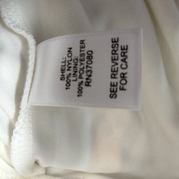 Est 1946 White Lace Skirt long size L - Picture 9 of 9